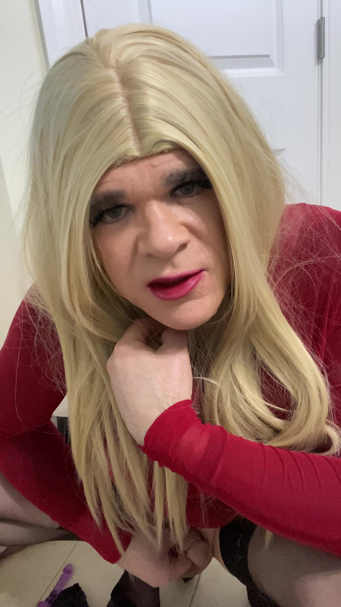 MadisonCD2025: Une amatrice trans se lève et s’exhibe en faisant du...