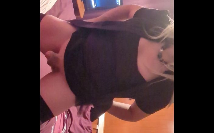 NikkiGee: Unwinding Before Bed, Stockings, Short Skirt &amp; Heels!