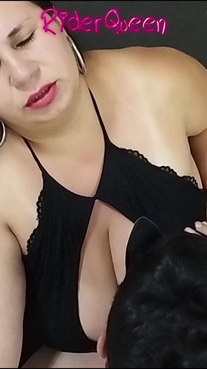 Riderqueen BBW Step Mom Latina Ebony: Scopando a motociclista culo grosso latina donnona miLF