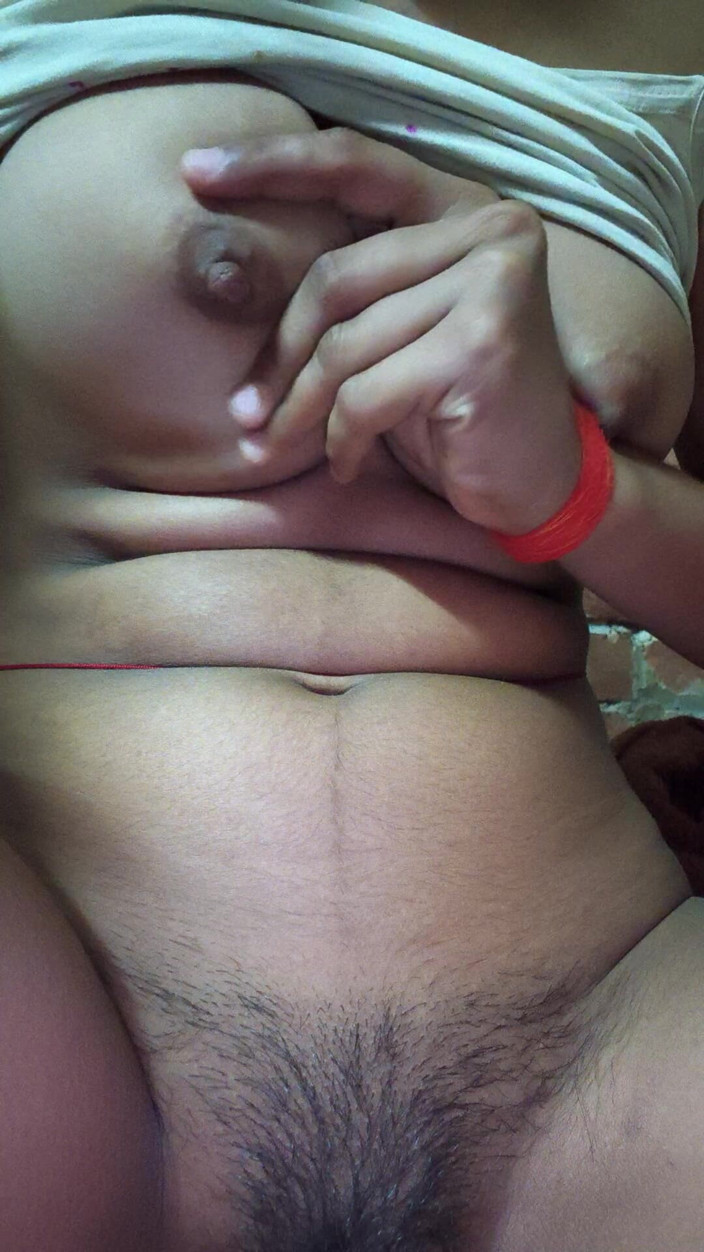 Monale2s: Fille desi