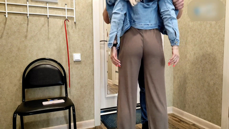 S-Wife Katy: I Met a Cutie in the Park, and She Turned...