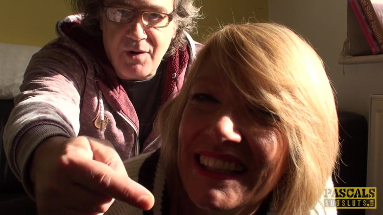 Pascals Subsluts: Amy vuole che la coprissi di sperma