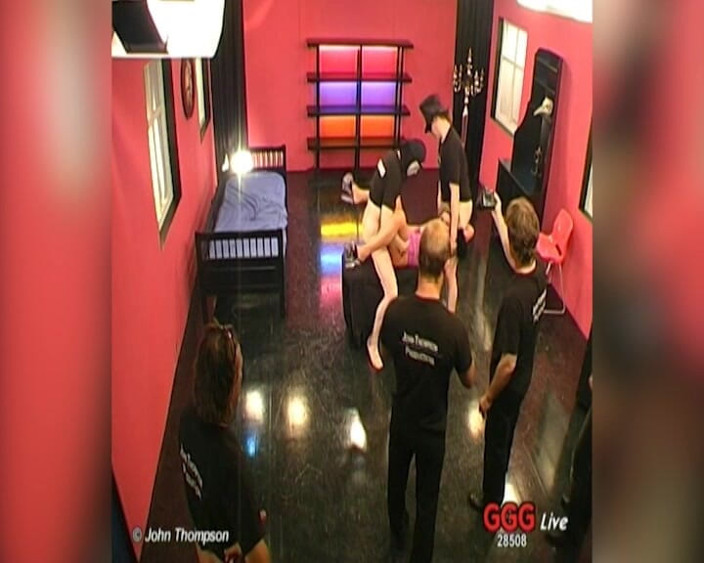 FUCK PARTY XXX and VINTAGE PARTY: 여친 라이브 갱뱅에서 따먹히는 Eva