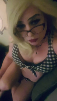 Krissy Sweets Fucks Asshole