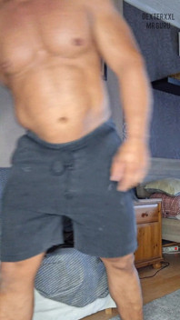 Playing with Bodybuilder Dick. Daddy Sucking