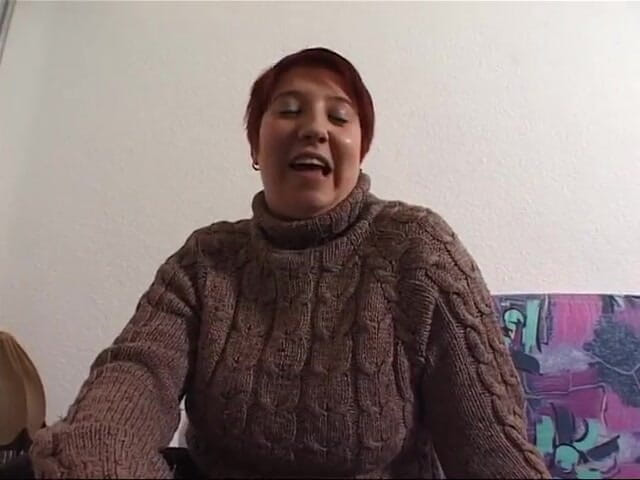 German Classic Porn videos: Annegret, 24 ans, casting d'une femme au foyer BBW allemande