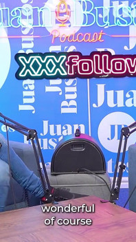 Little Kinky Colombian Mayraoficial memancut mani pada Mesin Sybian - Juan Bustos Podcast