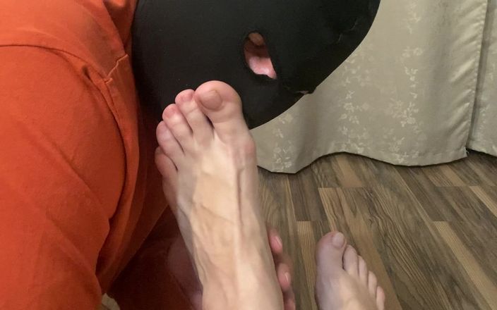 PriyaNaavya: Lízání nohou nevlastního otce Sexy
