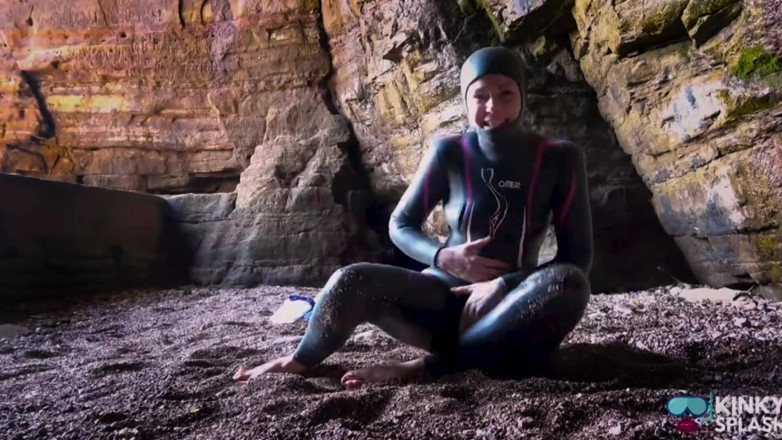 UKCuteGirl Lucy Lauren: Shiny Rubber Wetsuit Tease in Private Cave