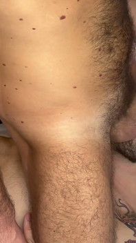 Seksi Brezilyalı oğlanı otel odasında sikiyorum