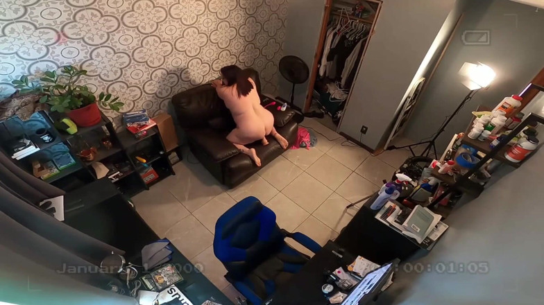 SexyNEBBW: Сексуальная милфа-толстушка снимает видео