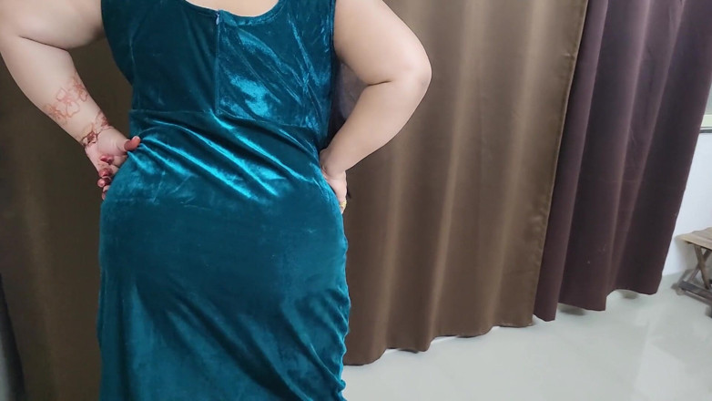 Hot Pavitra: Cum Este Nanga Mea După