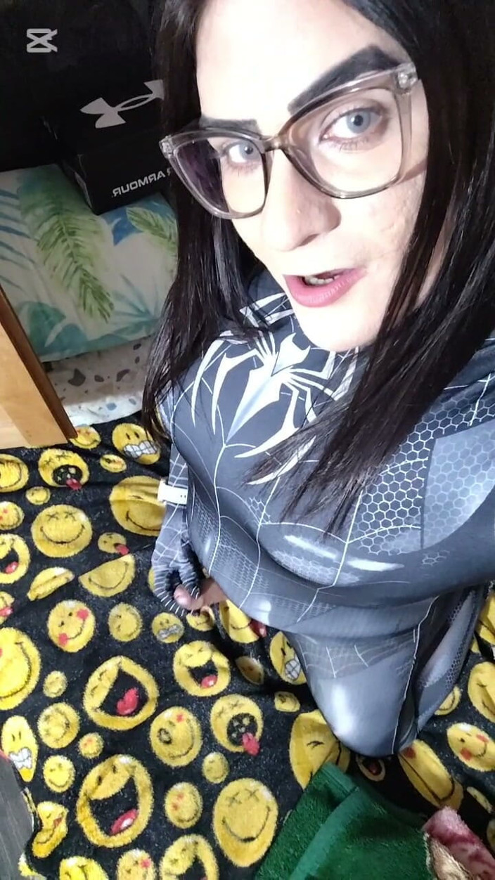 Vero boons: Fuck Me in This Cosplay