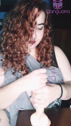 CtanguarraChubby: JOI pro velké ptáky (anglické titulky)