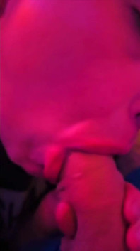 Hotwife Cock Slurping Culte