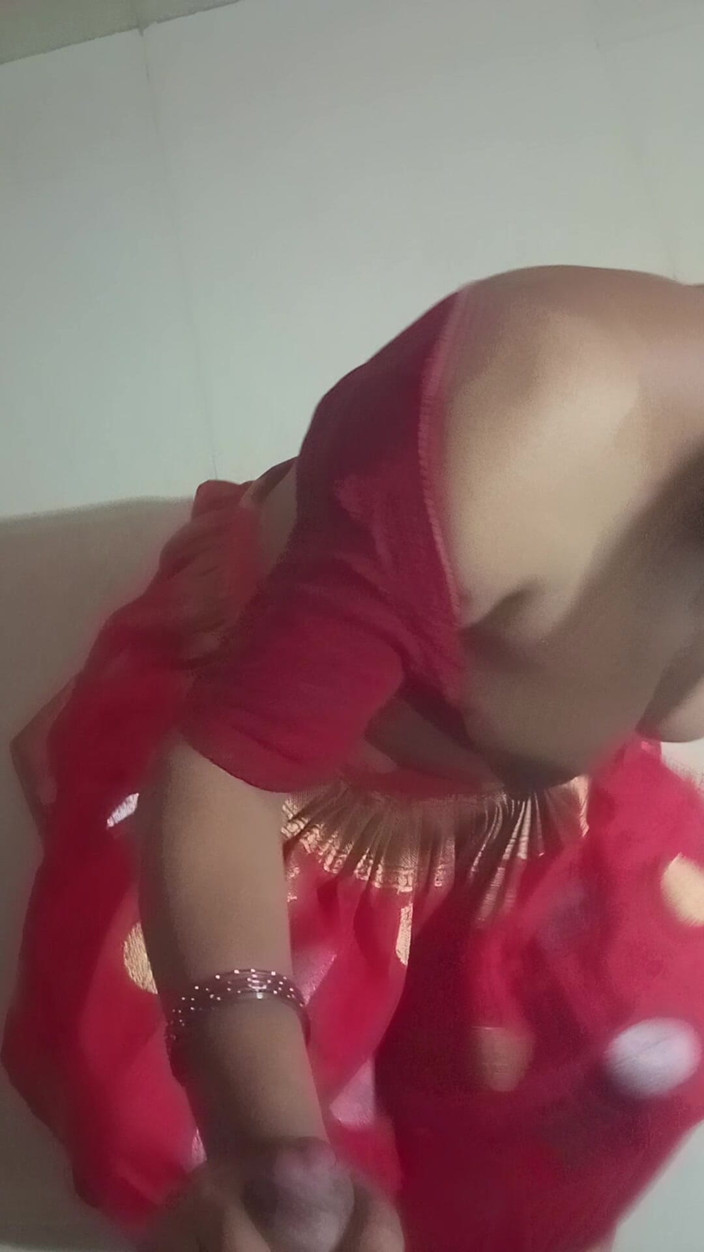 Dr_doom21: Desi village prostituerad som är desperat att knulla, svägerska smeker svågerns...