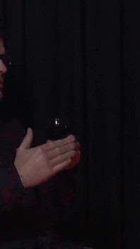 Kurvige milf wird für wildes BDSM dominiert