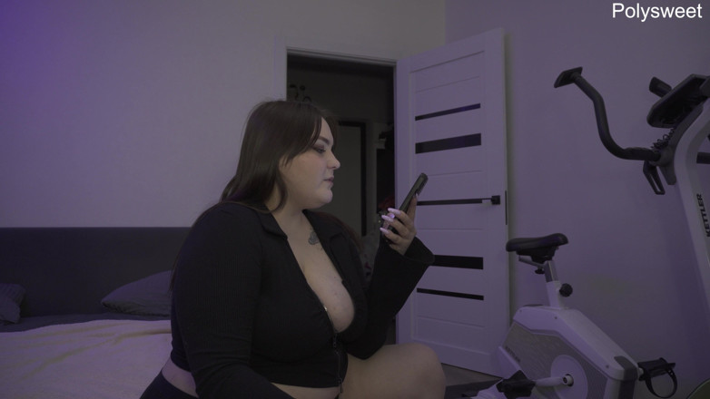 Polly Sweet: Porn Story: Říkej mi Señora, zatímco tě šukám se strap-onem!