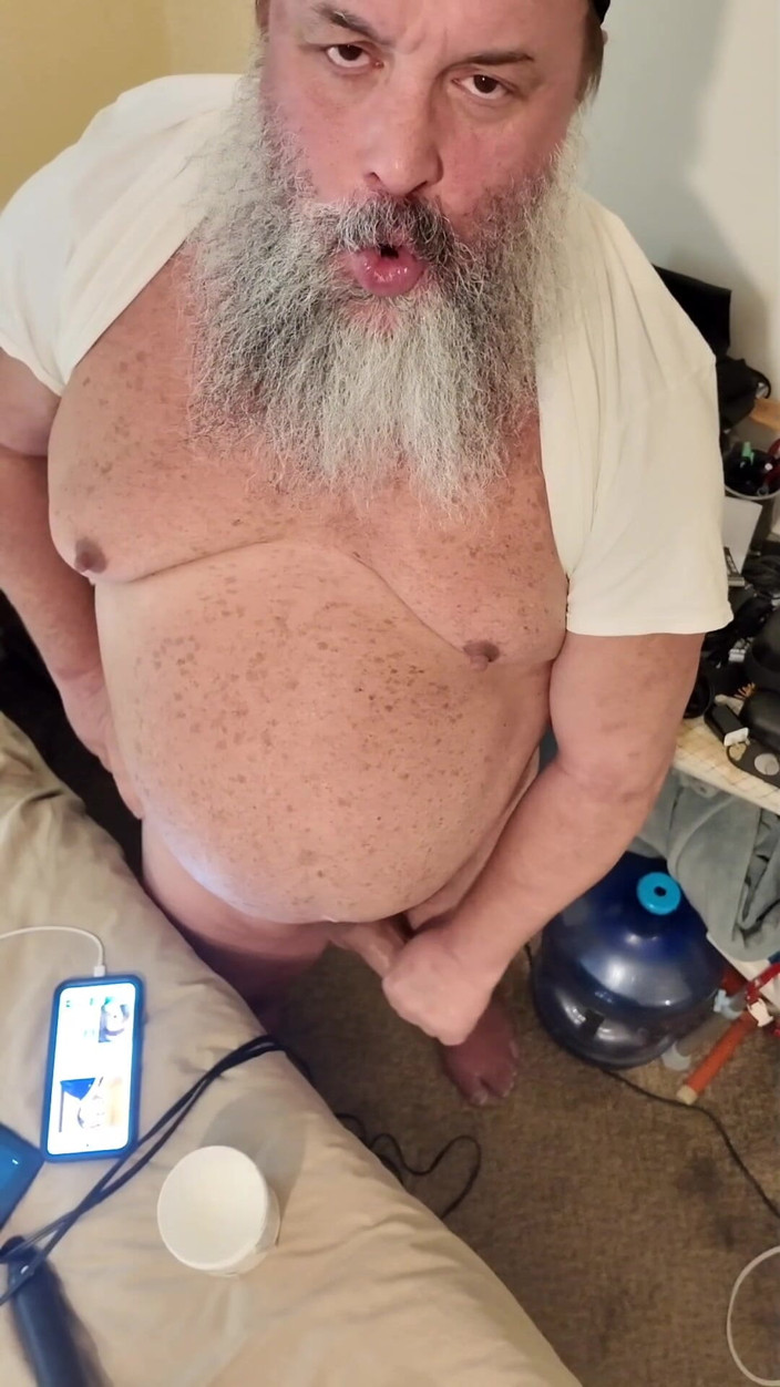 GeneWadexxx: Beruang zakar ayah tiri