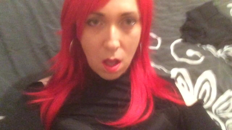 The Midnight Minx: Join me on the bed xx