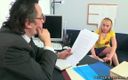 Tricky Old Teacher: Lồn sinh viên trẻ tóc vàng nóng bỏng bị giáo...