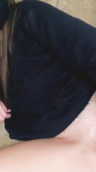 Skinny teen hotly stretches her sweet wet pussy