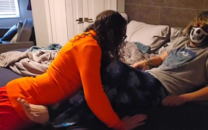 Kinkytwinkpamps: Velma mengendur besar cody