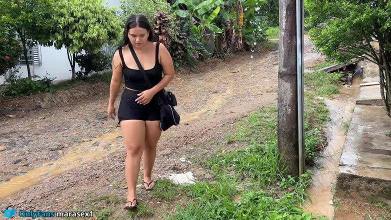 MaRaSexx: I Pay My Neighbor for the Favor and Play with...
