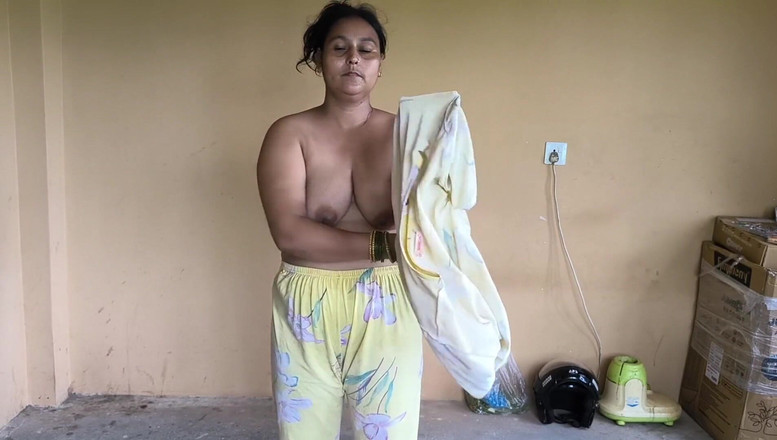 Desi chudai hub: Пухла трахається з красивим татом