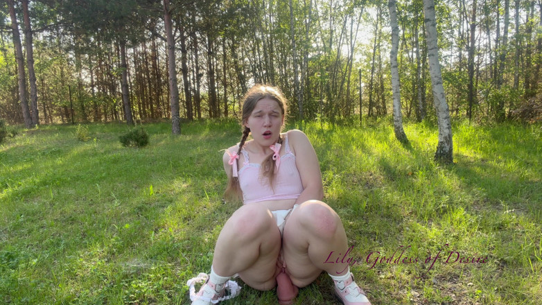 Lily, Goddess of Desire: Rough Sex with a Cute Teenage Girl in Uniform