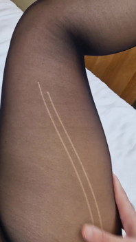 POV Monika Šťavnatý sex přes černý nylon