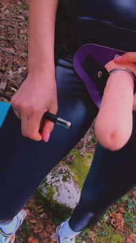 Dubbele cumshot met anale creampie en sperma-etende vriendje opruimen sletactie!