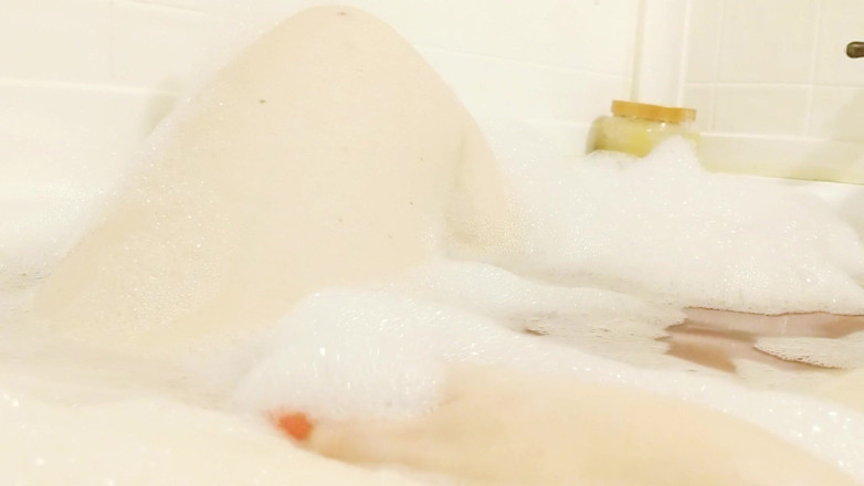 goddessjoules: Penyembahan badan yang menyeronokkan mandi