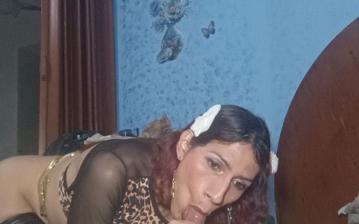 Femboy from Colombia: 最後の瞬間は、すべてを与える最高の瞬間です