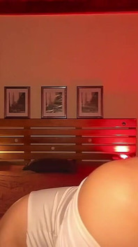 Femboy, çok infernal ve şehvetli bir melek