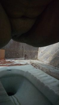 Pissing Hot