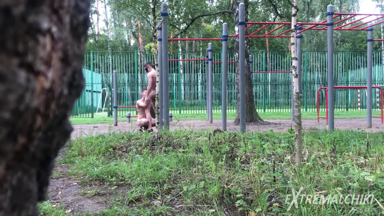 Extremalchiki: Seks sport w parku