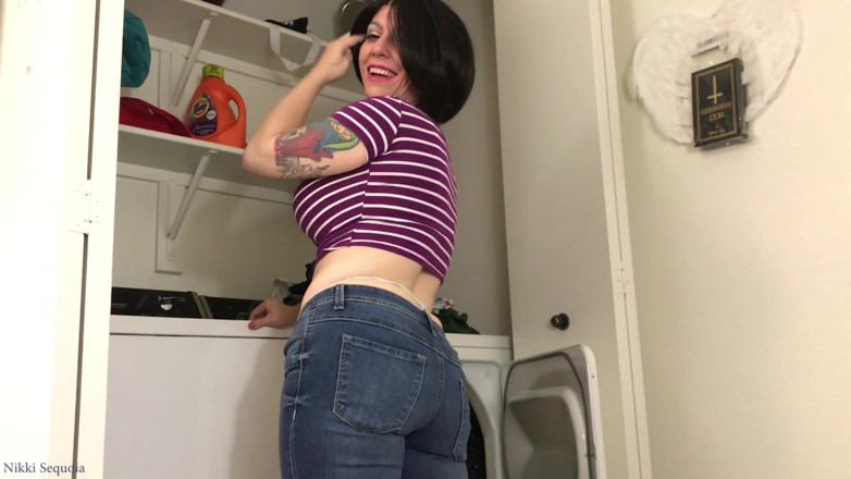 Nikki's Fetishes: Stepmom Jeans JOI
