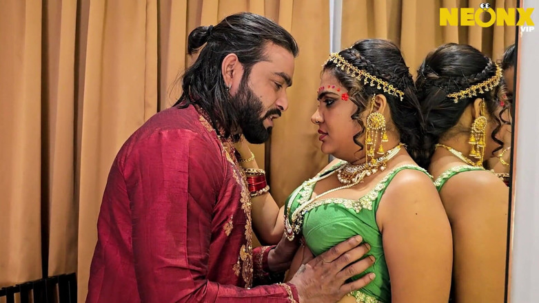 Indian Savita Bhabhi: दुल्हा दुल्हन हनीमून देसी जोड़ा