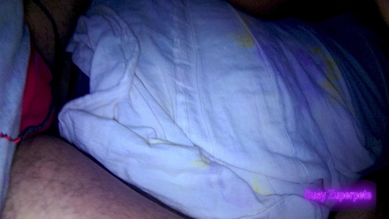 Susyzuperpete: I give erotic massage to my stepsister Susy: she has...