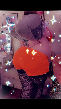 Hooters Girl Got Fat