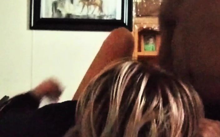 Whos nxt production: Bigdaddy8inchz i sissy Erika i szarpać się nawzajem