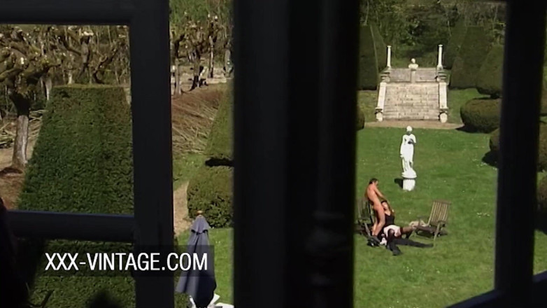 XXX-Vintage: Trio con Alyson Ray, su esposo y un hombre desconocido