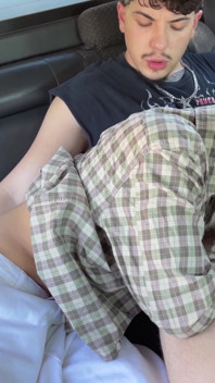 Big Cum Shot! Sucking off My Dl Homie Car Fun Hardcore Gay