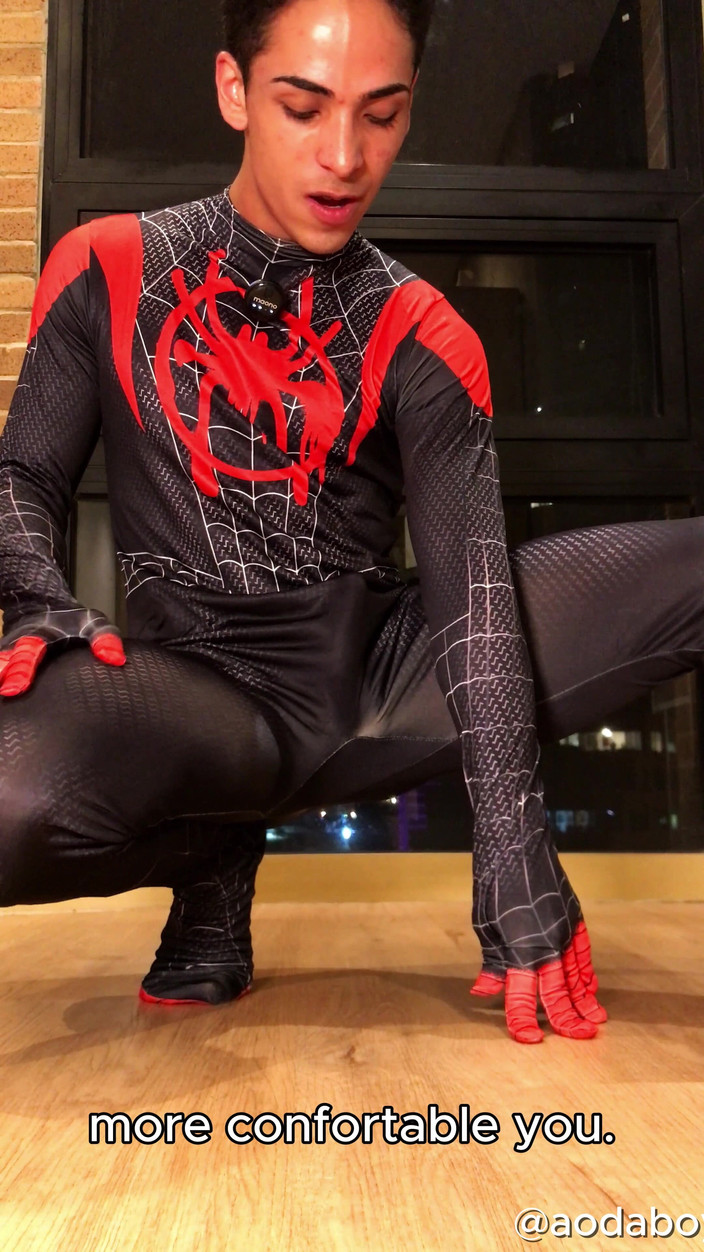 aodaboy: Costume et poses de Spider-Man