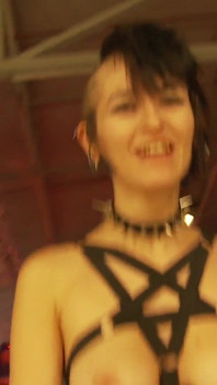 Nerea Falco Nerea Falco Exhibing Herself at Salon Erotico De Alicante 2016