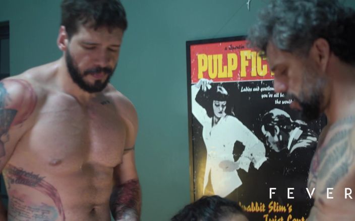 Fever Films: Dread hot follando con dos amigas calientes, Belinha y Pucca...