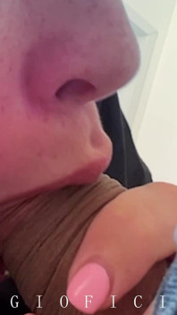 Extreme Close up: the Most Sensitive Blow Job with Young 18 Years Old Girl and Foot Job as a Bonus