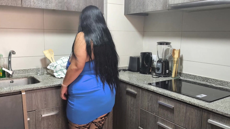 Riderqueen: Video cho người hâm mộ, mẹ kế ngạc nhiên trong...