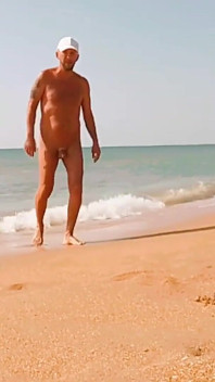 Een vreemde neukte me op het strand